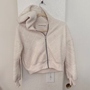 Abercrombie Kids Off-White Quilted Jacket